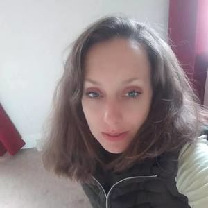 Meet your Posher, Dee-deeanne